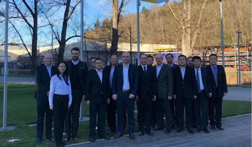 山西建投考察團(tuán)赴德國(guó)利勃海爾集團(tuán)考察交流