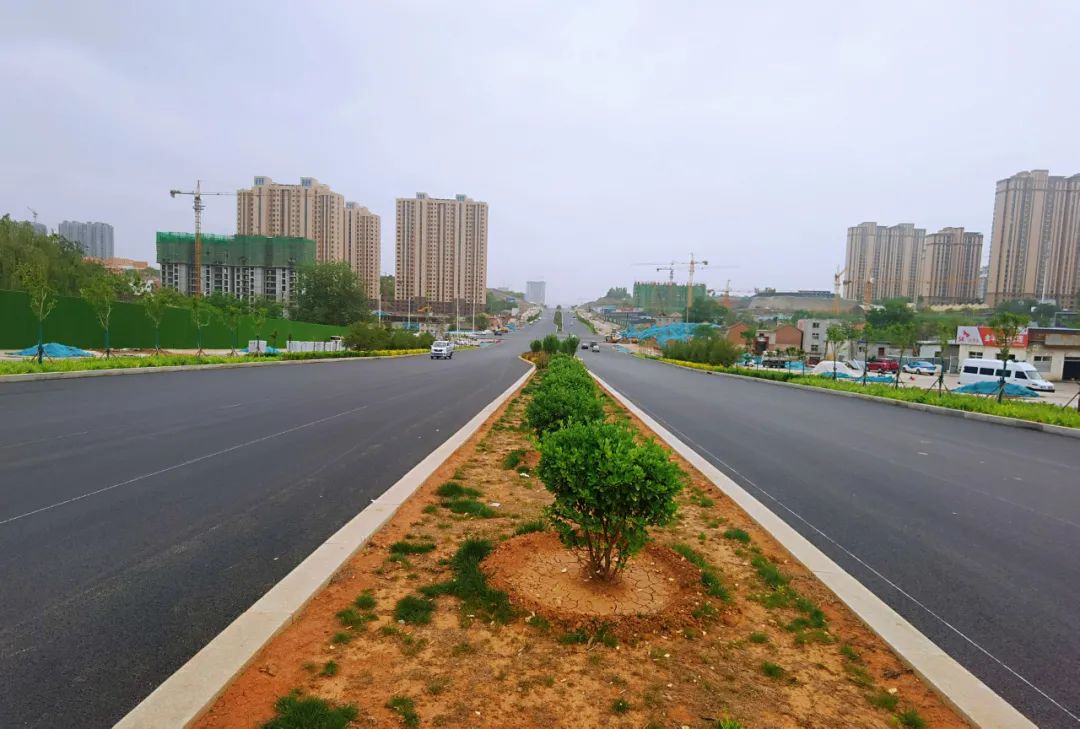 山西建投一建集團(tuán)承建的晉城市景西路南段道路項(xiàng)目通車