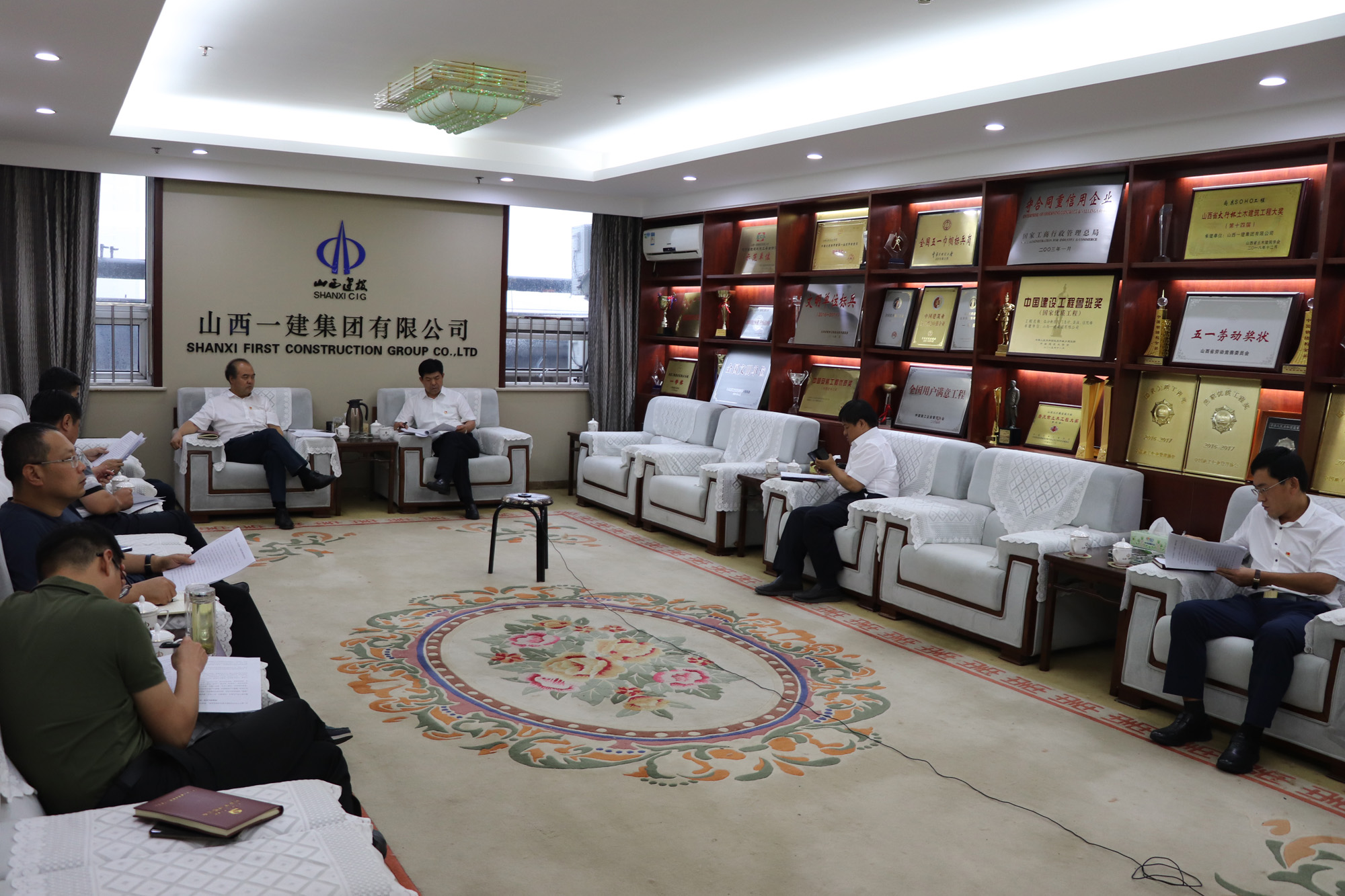 【基層動態(tài)】山西建投一建集團(tuán)黨委召開“不忘初心、牢記使命”主題教育領(lǐng)導(dǎo)班子專題學(xué)習(xí)總結(jié)交流會