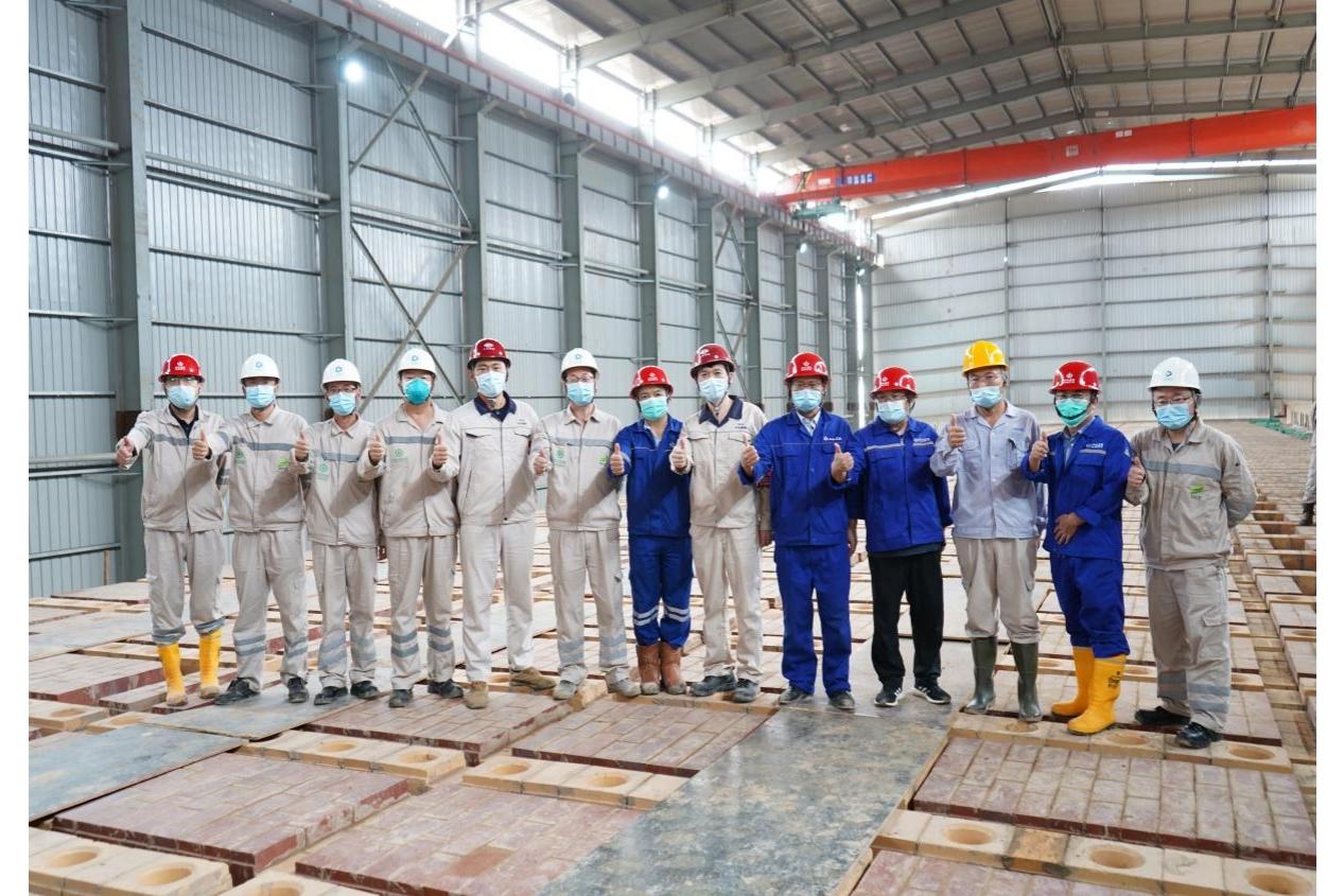 山西建投建工集團(tuán)德天印尼470萬噸焦化項目5#焦?fàn)t筑爐順利封頂