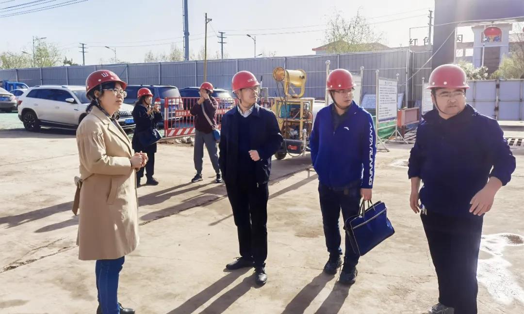 山西省人社廳領(lǐng)導(dǎo)督導(dǎo)檢查山西建投三建集團(tuán)沁源縣太岳壹號(hào)院項(xiàng)目