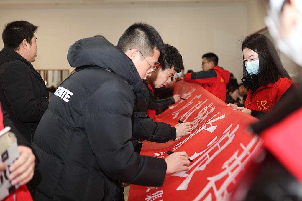 山西建投機(jī)械化集團(tuán)開(kāi)展“厲行勤儉節(jié)約、反對(duì)餐飲浪費(fèi)”志愿服務(wù)宣傳實(shí)踐活動(dòng)