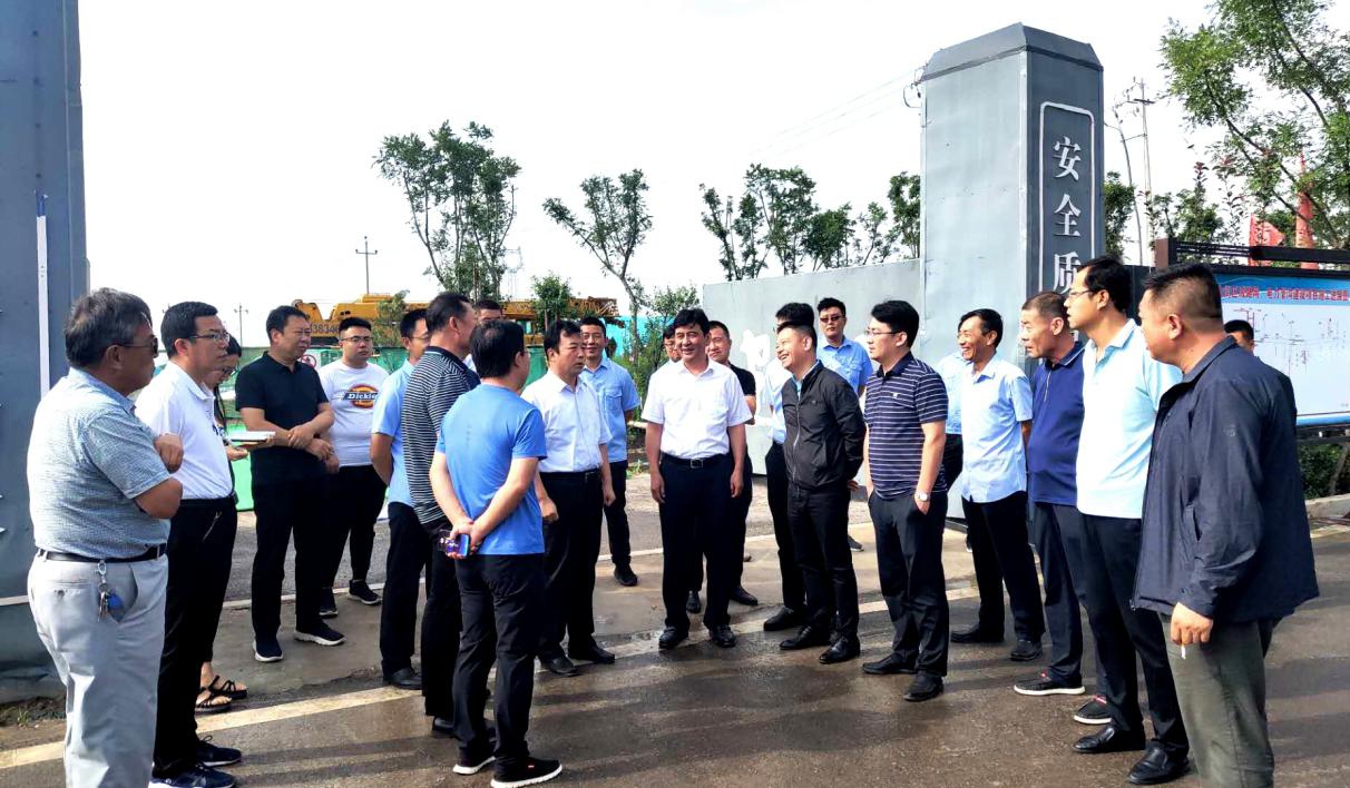 晉中市副市長在山西建投承建的重點工程調(diào)研