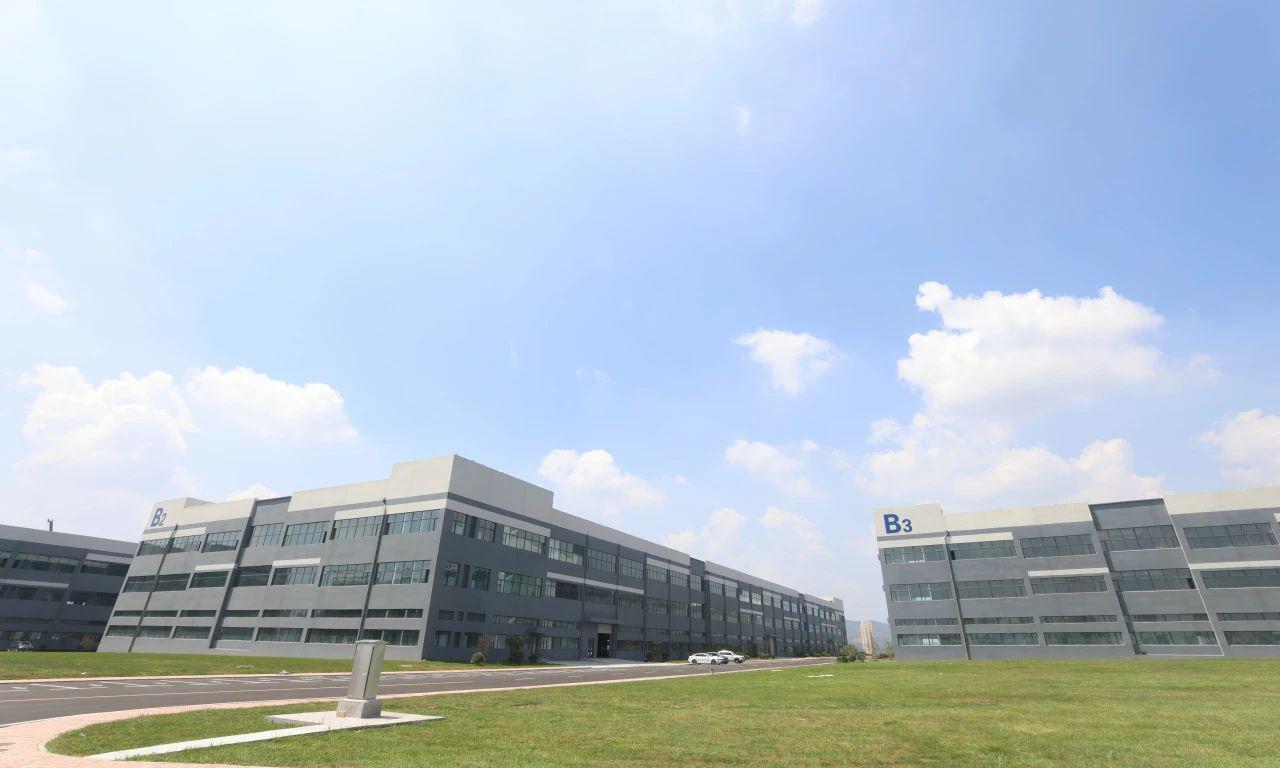 山西建投三建集團(tuán)交出晉城光機(jī)電產(chǎn)業(yè)園項(xiàng)目高效履約答卷