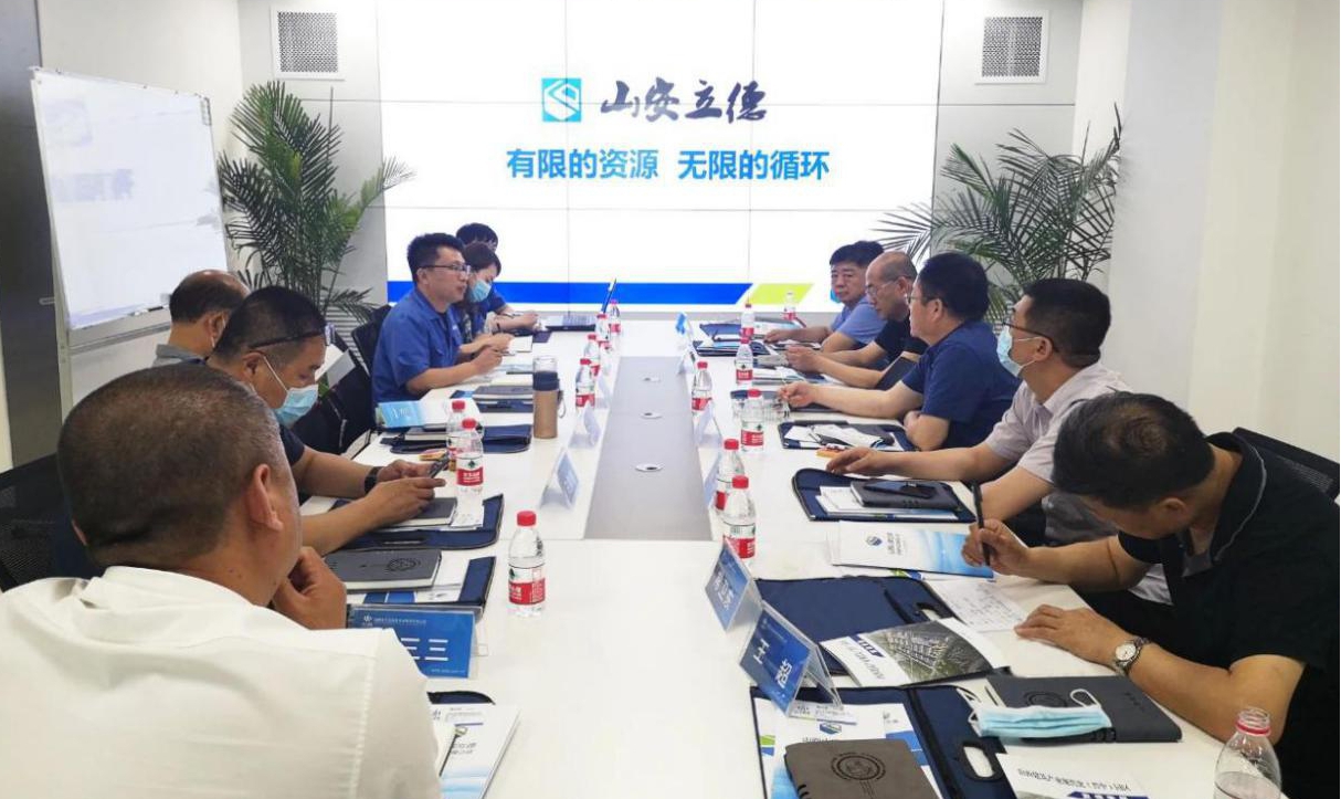 山西省工信廳調研山西建投安裝集團投資建設的綜改區(qū)瀟河園區(qū)建筑垃圾資源化處理項目