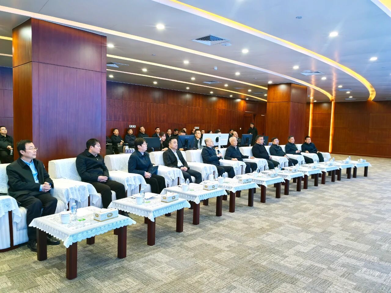 山西建投赴山西國際能源集團對標學習