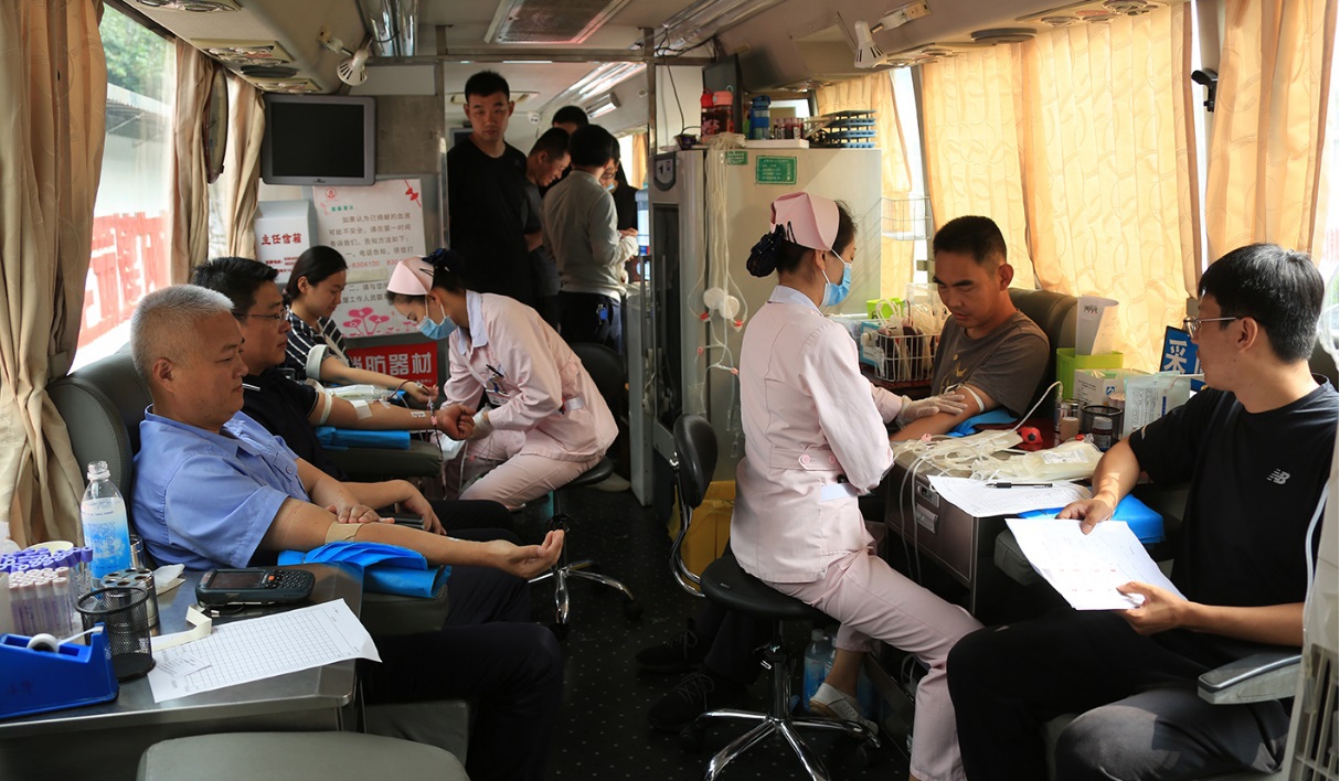 山西建投四建集團組織2020年職工義務(wù)獻血活動