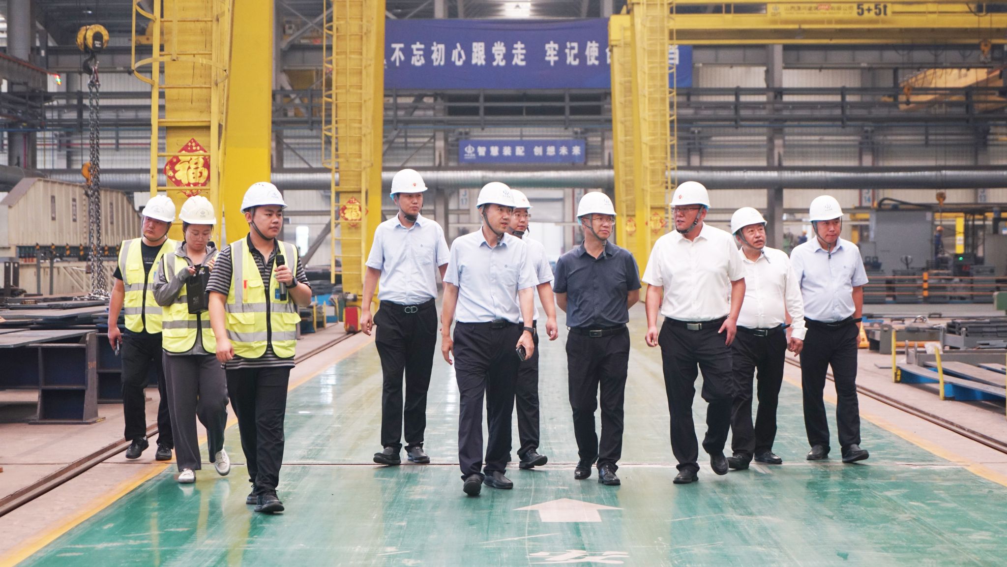 中鐵十二局集團(tuán)第二工程有限公司總經(jīng)理郝文廣一行到山西建投瀟河產(chǎn)業(yè)公司參觀交流