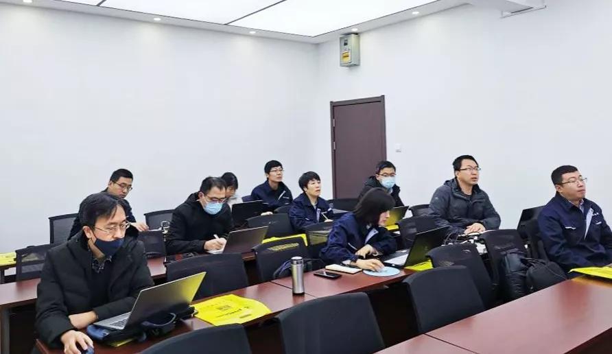 山西建投總承包公司舉辦品茗建筑云安全計(jì)算軟件模架專項(xiàng)方案計(jì)算專題培訓(xùn)