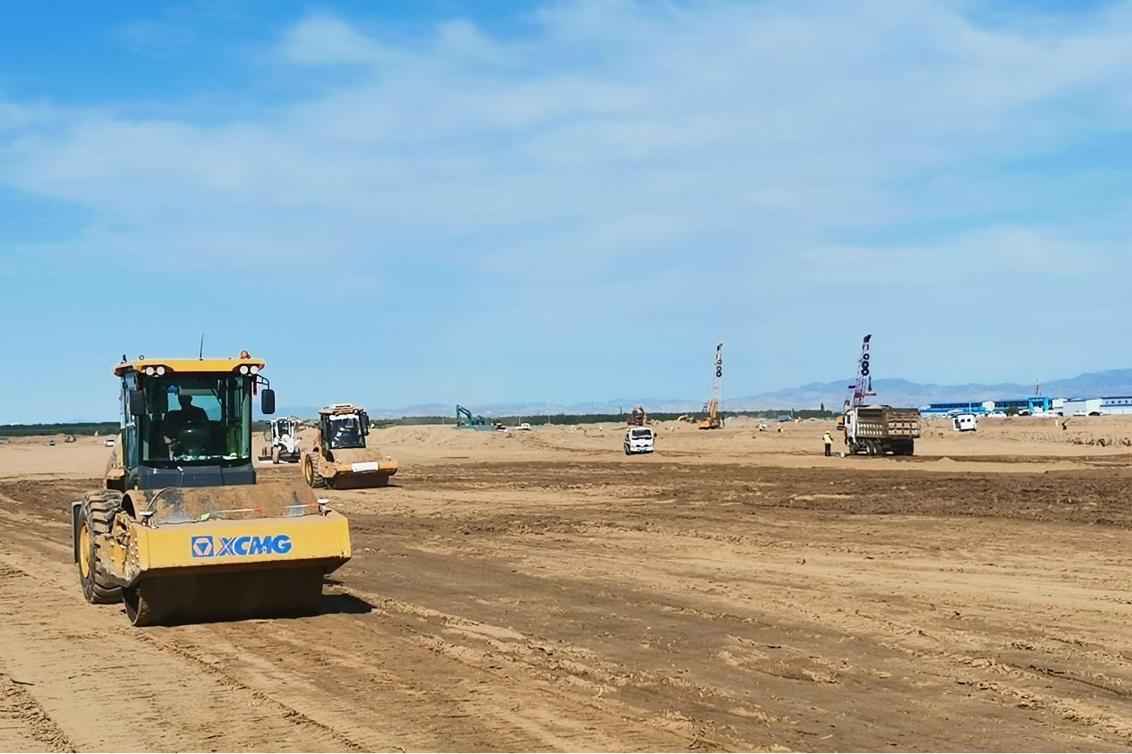 山西建投機(jī)械化集團(tuán)承建的 呼和浩特新機(jī)場項(xiàng)目榮獲先進(jìn)施工優(yōu)勝單位